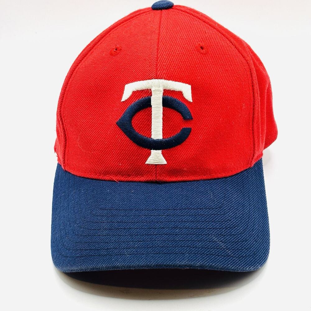 Minnesota Twins Hat Cap Fitted 6 3/4 Kids Cooperstown MLB